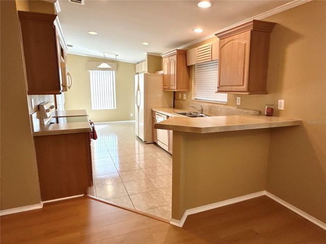 6817 MOUNT PLEASANT ROAD NE 49, St Petersburg, FL 33702