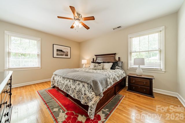 5522 Sharon Road, Charlotte, NC 28210