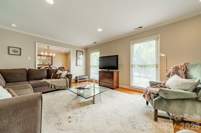 5522 Sharon Road, Charlotte, NC 28210