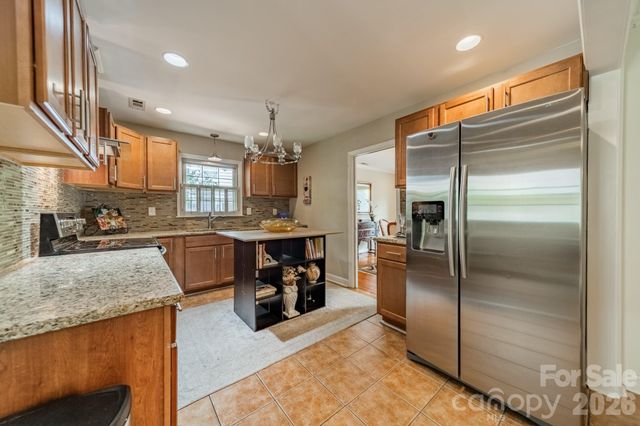 5522 Sharon Road, Charlotte, NC 28210