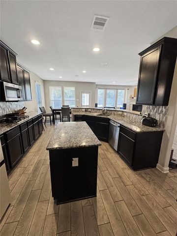 4922 Lacebark Pine Trail, Rosenberg, TX 77471