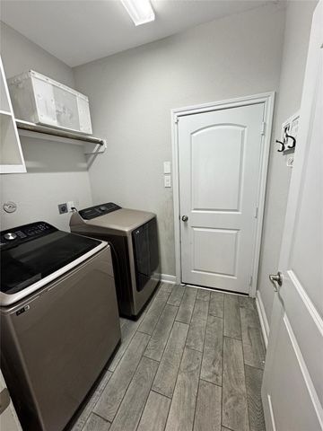 4922 Lacebark Pine Trail, Rosenberg, TX 77471