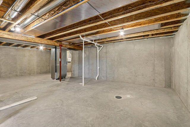 218 Milky Way, Madison, WI 53718