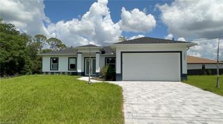 2605 E 18th ST, Lehigh Acres, FL 33972