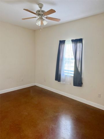 340 Lynch Bend Road, Springtown, TX 76082