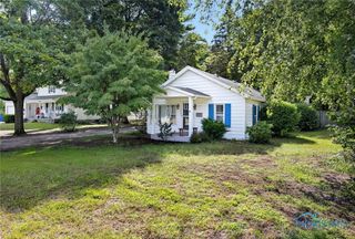 5433 Whiteford Road, Sylvania, OH 43560