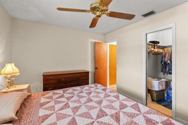 1515 CRESCENT Drive, Lake Park, FL 33403