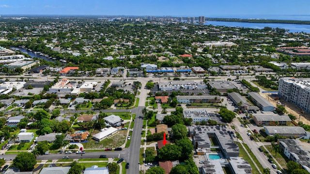 1515 CRESCENT Drive, Lake Park, FL 33403