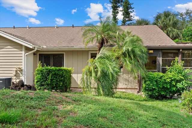 3001 SEAWIND CIRCLE 10C, Venice, FL 34293