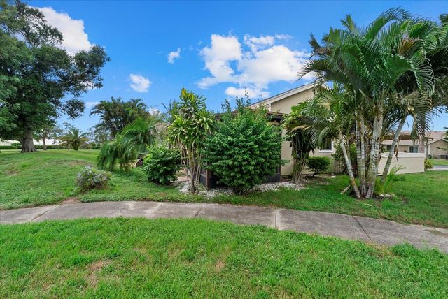 3001 SEAWIND CIRCLE 10C, Venice, FL 34293