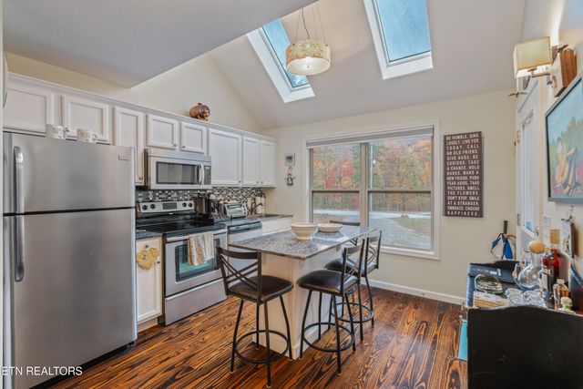 795 Green Ridge Tr, Harriman, TN 37748