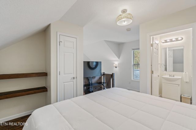 795 Green Ridge Tr, Harriman, TN 37748