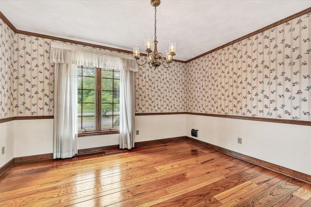 801 Orchard Lake DR, Daleville, VA 24083