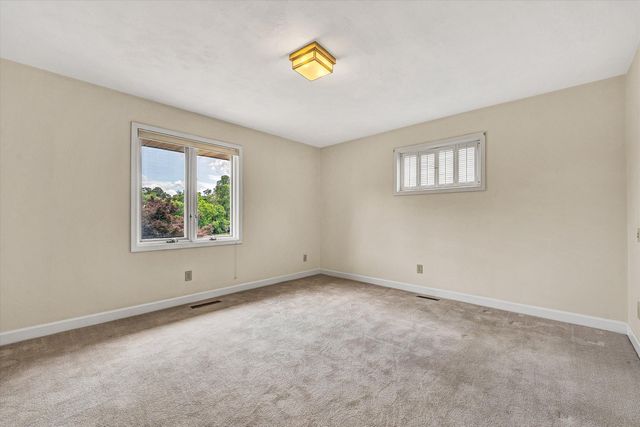 801 Orchard Lake DR, Daleville, VA 24083