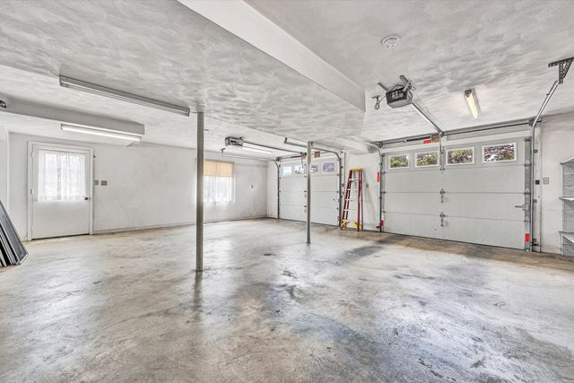 801 Orchard Lake DR, Daleville, VA 24083