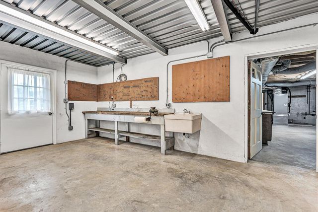 801 Orchard Lake DR, Daleville, VA 24083
