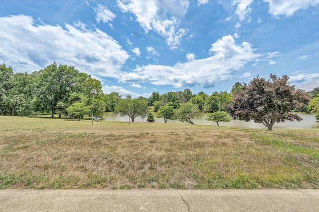 801 Orchard Lake DR, Daleville, VA 24083