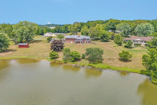 801 Orchard Lake DR, Daleville, VA 24083