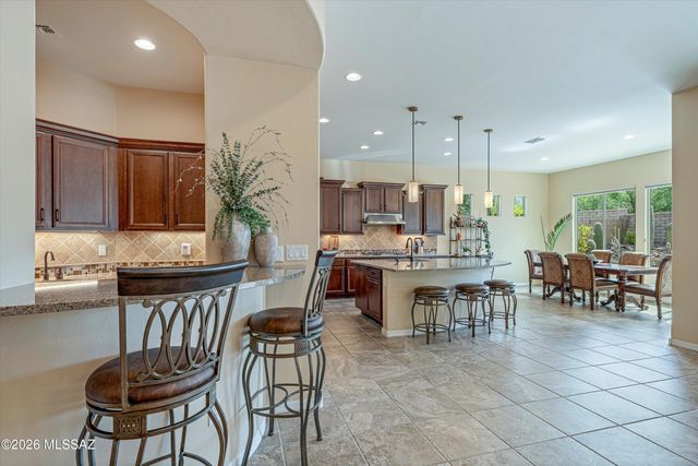 14242 N Bright Angel Trail, Marana, AZ 85658