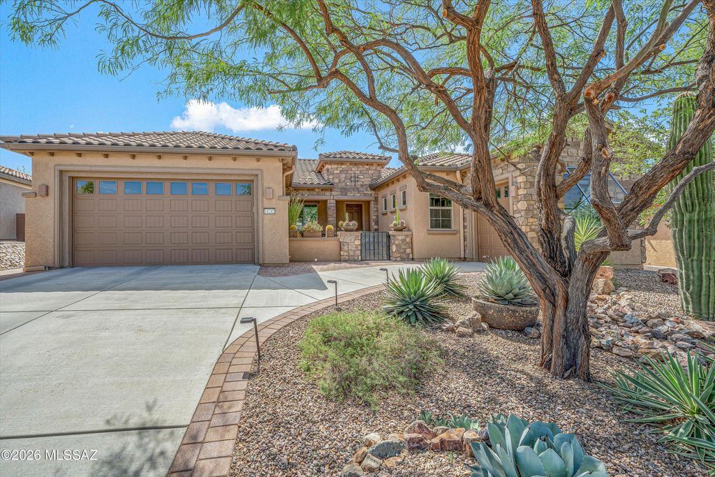 14242 N Bright Angel Trail, Marana, AZ 85658