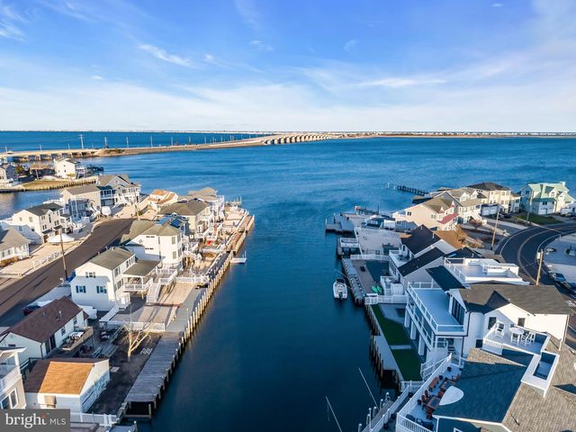 1166 JENNIFER LANE, Manahawkin, NJ 08050