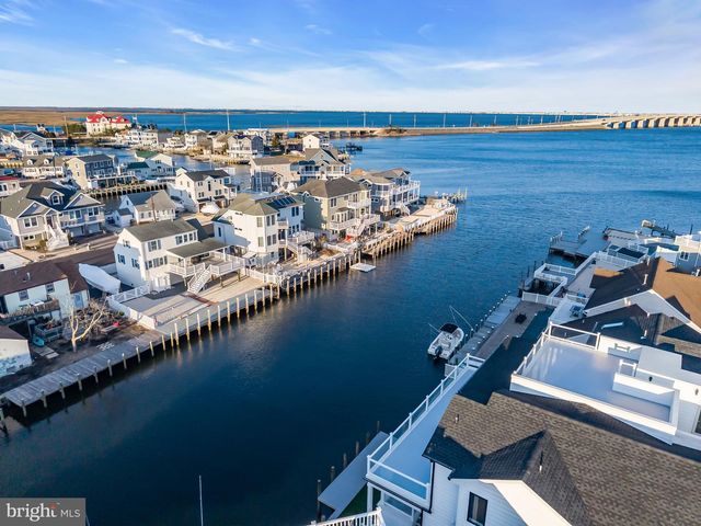 1166 JENNIFER LANE, Manahawkin, NJ 08050