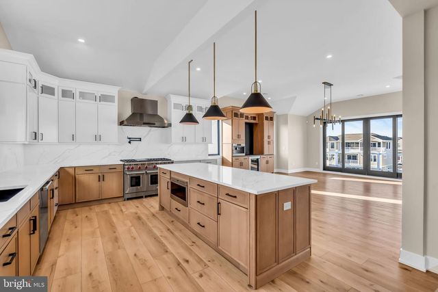 1166 JENNIFER LANE, Manahawkin, NJ 08050