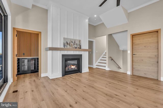 1166 JENNIFER LANE, Manahawkin, NJ 08050