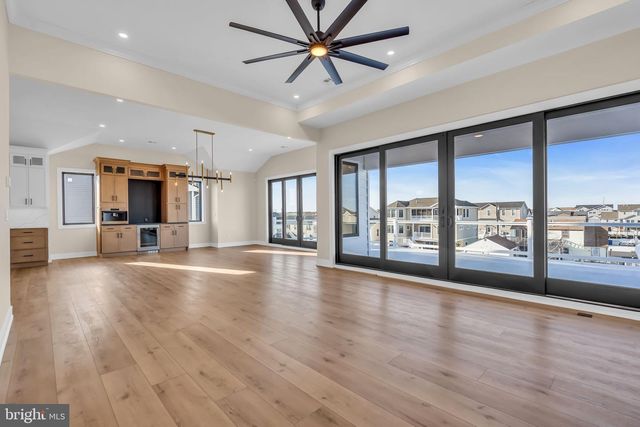 1166 JENNIFER LANE, Manahawkin, NJ 08050