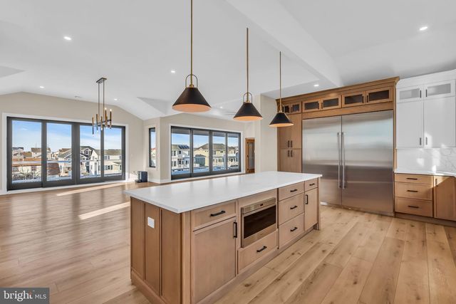 1166 JENNIFER LANE, Manahawkin, NJ 08050