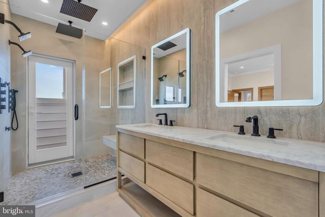 1166 JENNIFER LANE, Manahawkin, NJ 08050