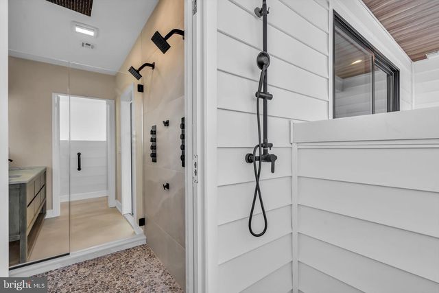 1166 JENNIFER LANE, Manahawkin, NJ 08050