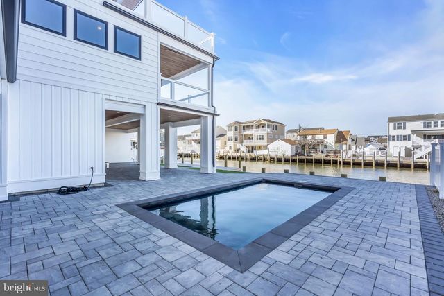 1166 JENNIFER LANE, Manahawkin, NJ 08050