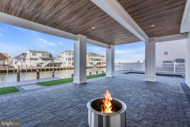 1166 JENNIFER LANE, Manahawkin, NJ 08050