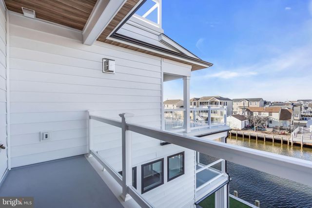 1166 JENNIFER LANE, Manahawkin, NJ 08050