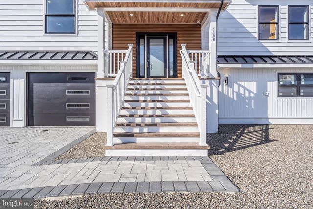 1166 JENNIFER LANE, Manahawkin, NJ 08050