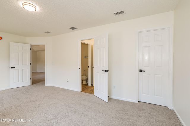 8603 LONGFORD Drive, Jacksonville, FL 32244