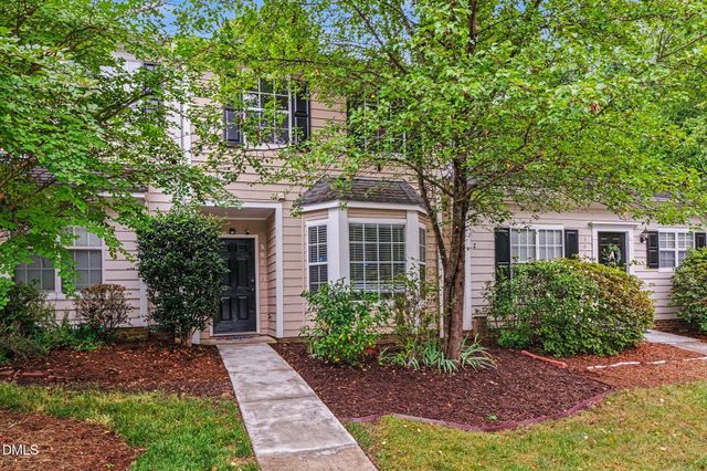 302 Standish Drive, Chapel Hill, NC 27517