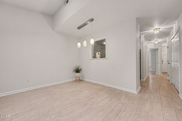 302 Standish Drive, Chapel Hill, NC 27517