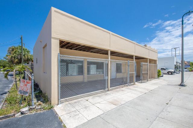 922 S Dixie Highway, Lake Worth Beach, FL 33460