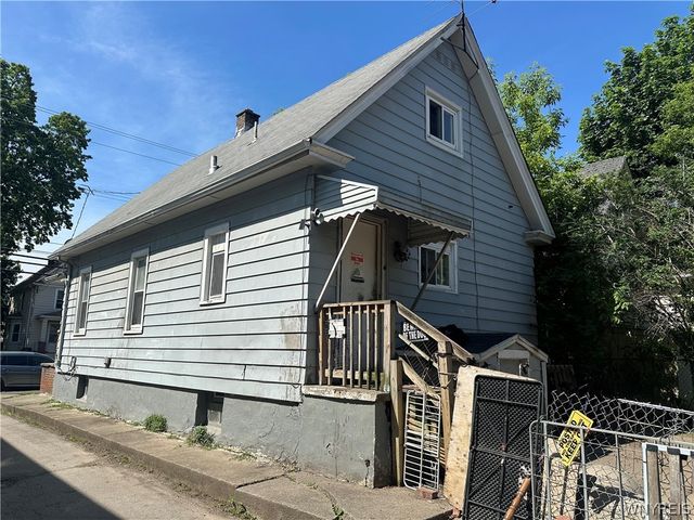 1712 Niagara Street, Niagara Falls, NY 14303