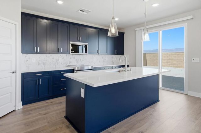 36180 Cameron Place, Palm Desert, CA 92211