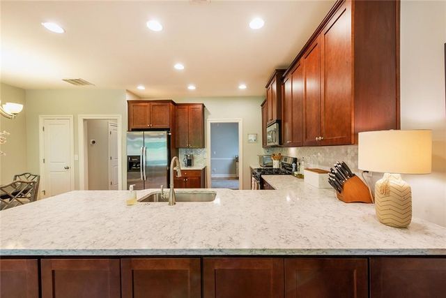 1732 Habershal Road NW, Atlanta, GA 30318