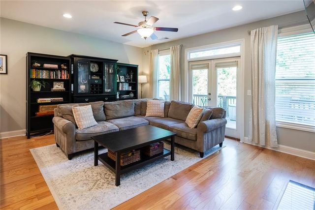 1732 Habershal Road NW, Atlanta, GA 30318