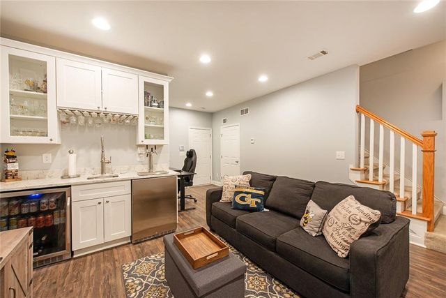1732 Habershal Road NW, Atlanta, GA 30318