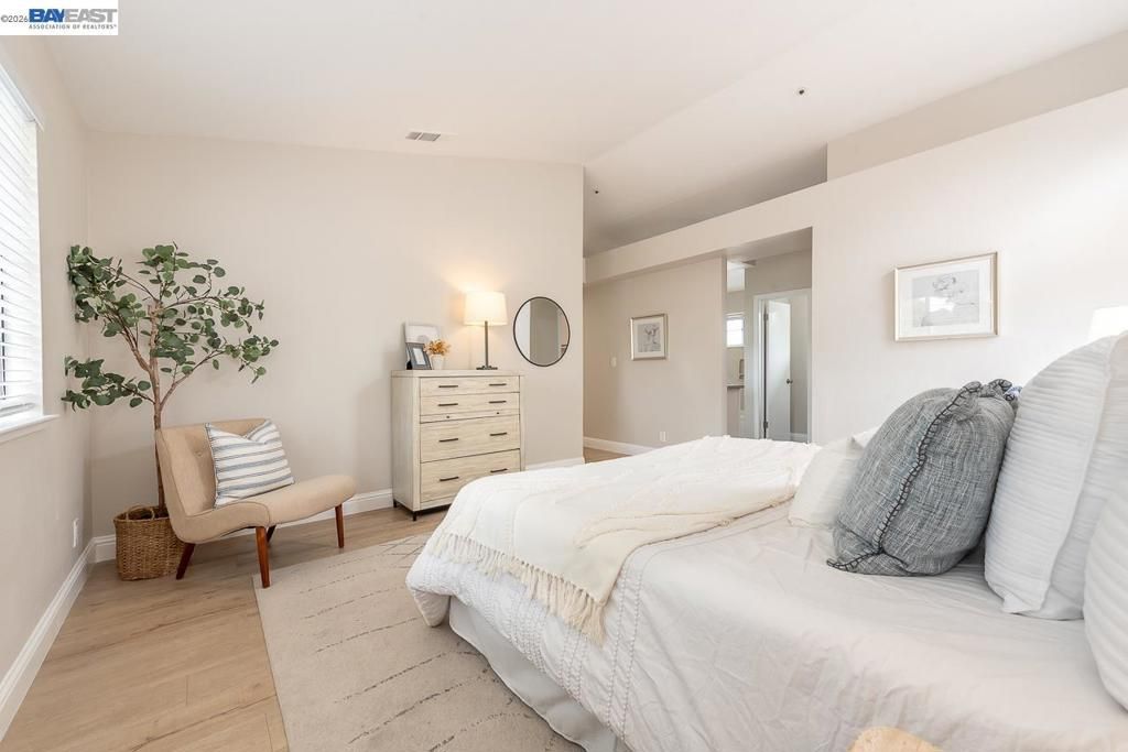 Image 36 of property listing at 4780 Cabello St, Union City, CA 94587