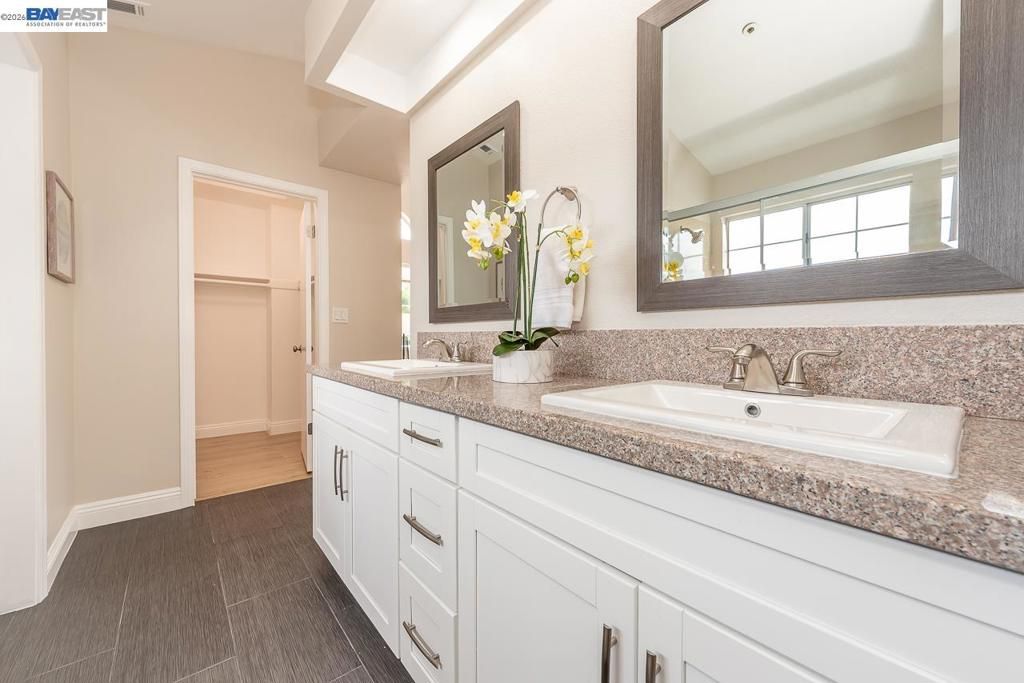 Image 41 of property listing at 4780 Cabello St, Union City, CA 94587