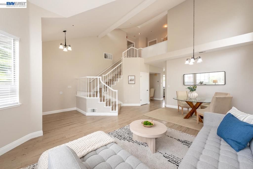 Image 9 of property listing at 4780 Cabello St, Union City, CA 94587