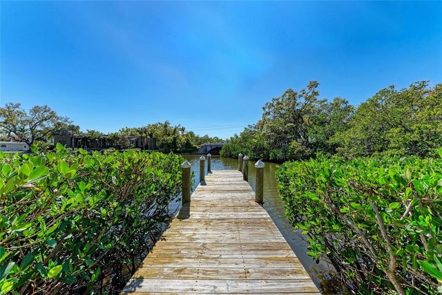 835 S OSPREY AVENUE 101, Sarasota, FL 34236