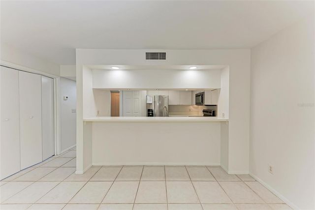 835 S OSPREY AVENUE 101, Sarasota, FL 34236